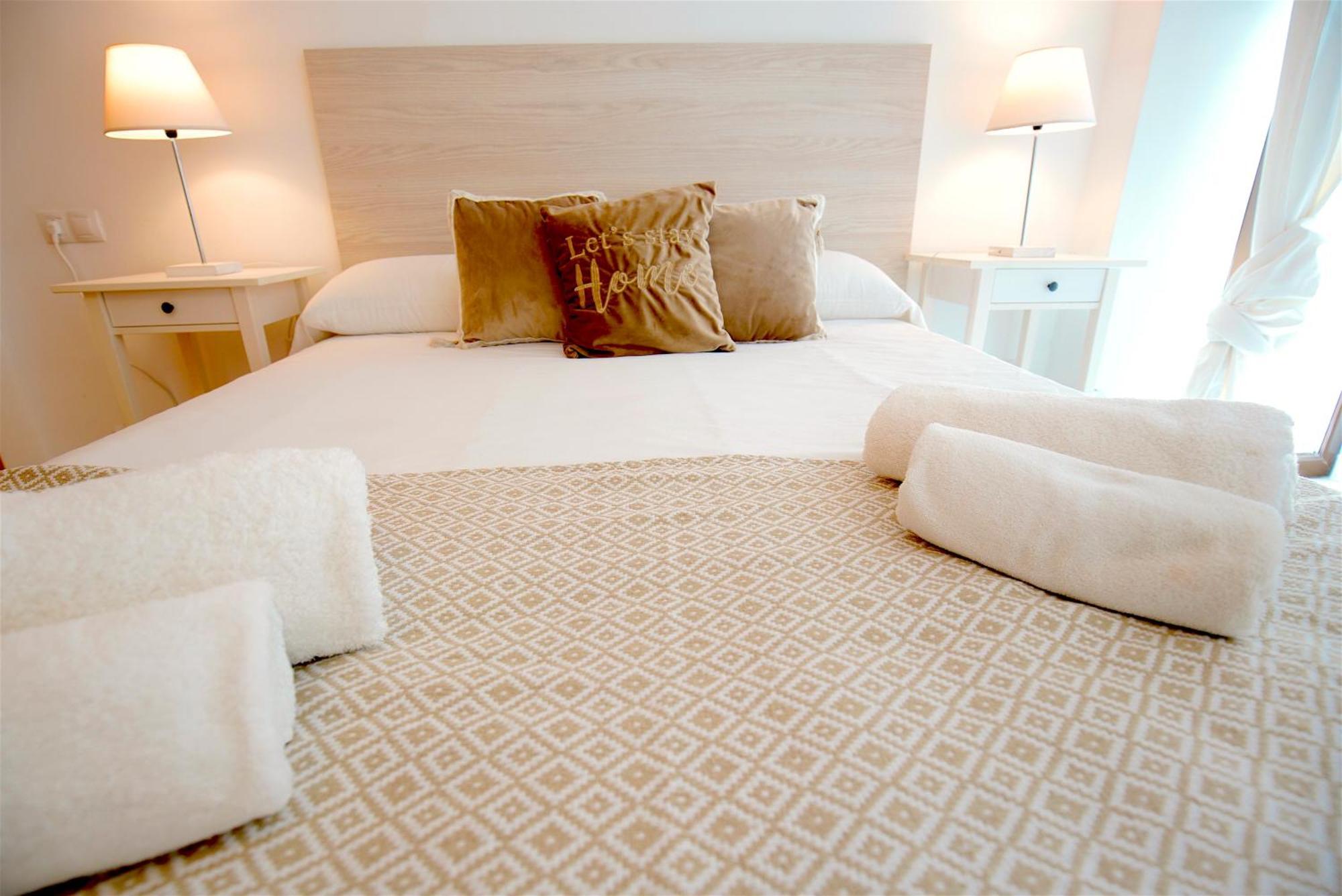 La Lonja Homes - Turismo De Interior Palma di Maiorca Camera foto